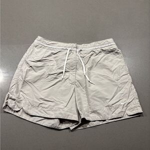 Vintage Women’s Grey Nike Shorts Hiking Running Swimming Size Medium 4” Inseam